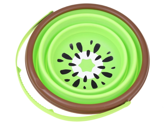 Motiv vesel de kiwi, pe placul copiilor