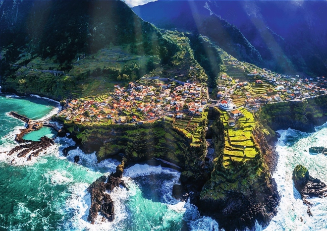 Puzzle Trefl Premium Plus Photo Odyssey: Madeira 1000 de piese