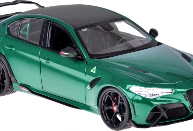Alfa Romeo Giulia GTAm Quadrifoglio model auto 1:18