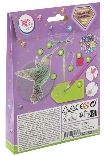 Motiv strălucitor de colibri