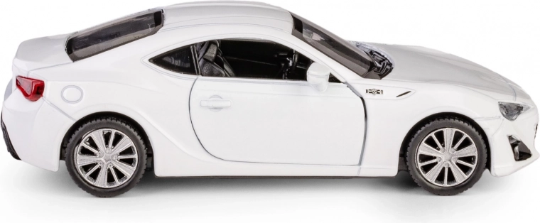 Propulsie pull-back pentru o rulare distractivă