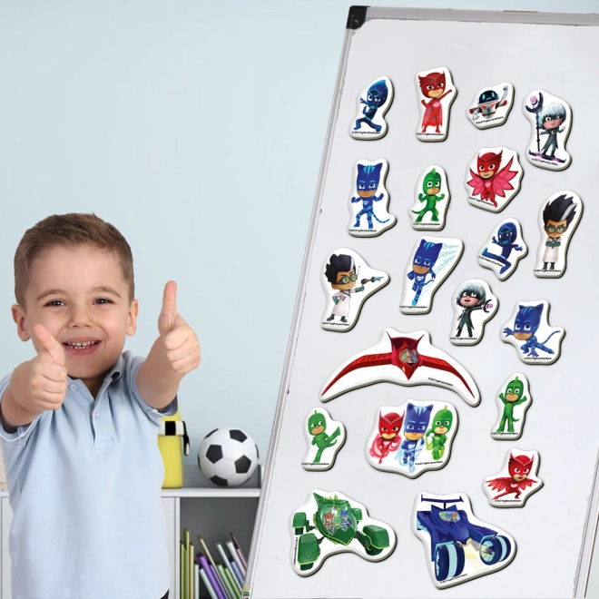 Joc creativ cu eroii PJ MASKS