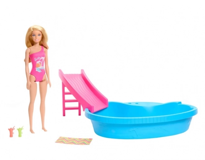 Păpușă Barbie cu piscină