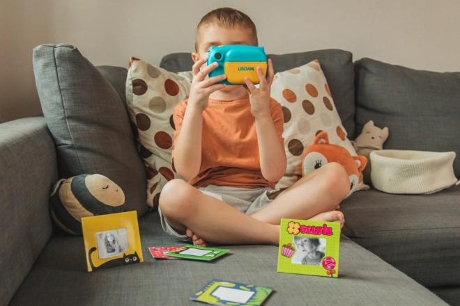 Aparat instant pentru fotografii Hi-Tech