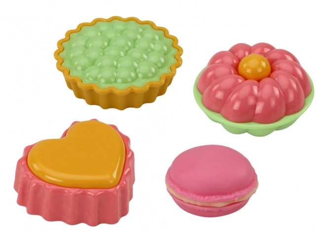 Set pentru ceai pentru copii cu deserturi
