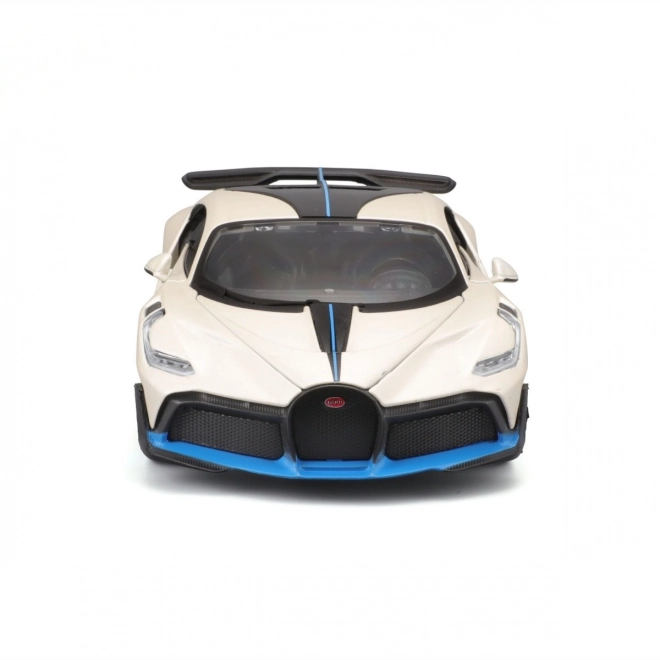 Model mașină Bugatti Divo scară 1:24 alb