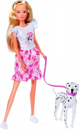 Ținute florale stilate asortate în cele mai mici detalii