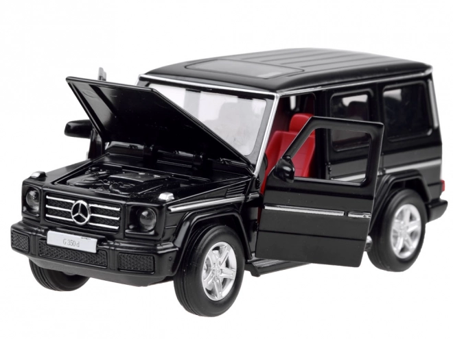 Mașină de teren Mercedes-Benz G350d - scară 1:32