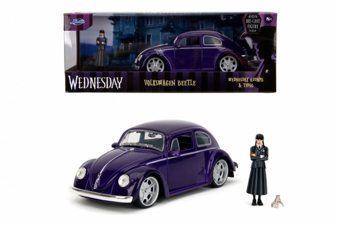 mașină VW Beetle 1972 1:24 cu figurina Wednesday