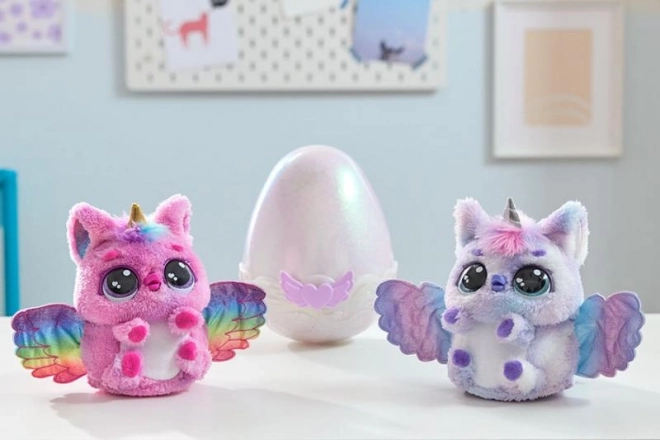 Hatchimals unicorno interactiv care eclozează