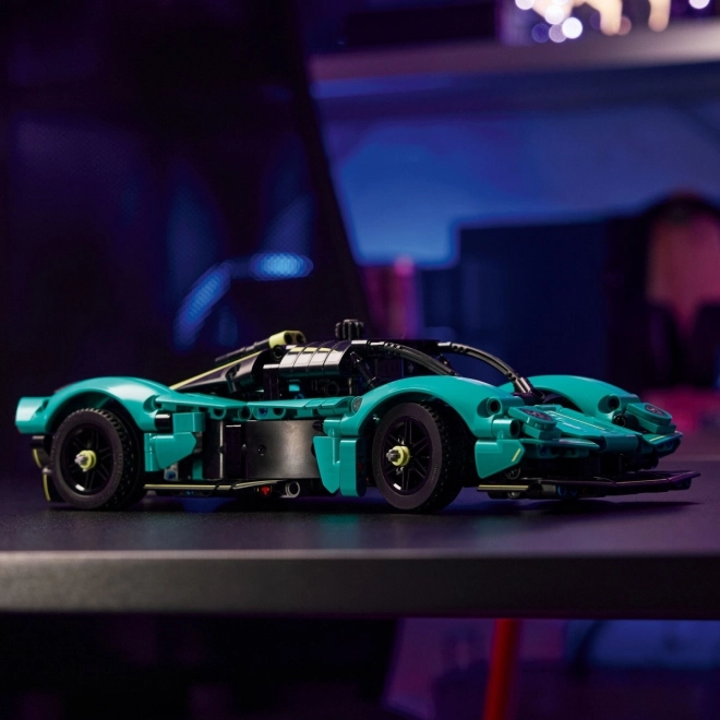 Cărămizi Technic Aston Martin Valkyrie