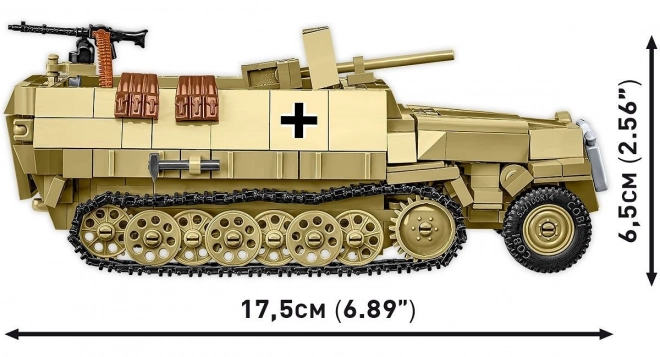 Half-Truck blindat Sd.Kfz. 251 cu 500 de piese