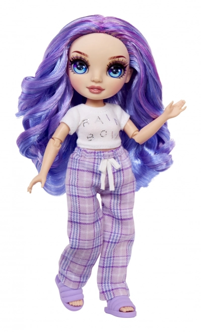 Păpușa Rainbow High Junior Fashion în pijama - Violet Willow