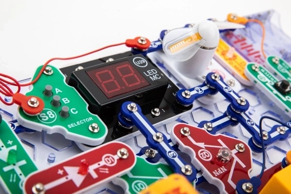 Stel Electronic Boffin II Jocuri
