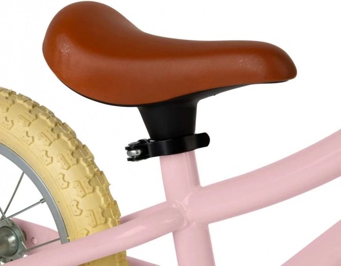 Crește odată cu copilul datorită șeii reglabile