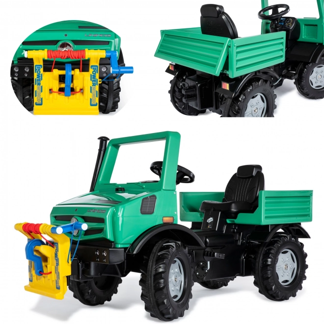 RollyUnimog Forst de la Mercedes-Benz cu troliu