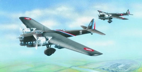 Model de Avion Amiot 143 1:72