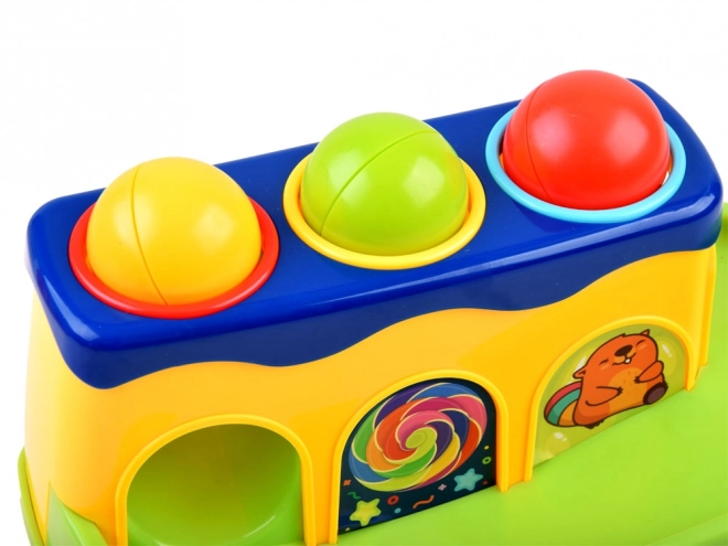 Bătător colorat pentru copii cu bile