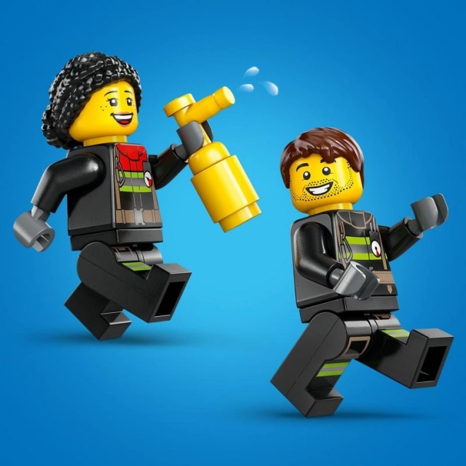 Mașina de pompieri cu scară LEGO City