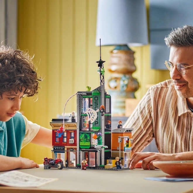 Set LEGO Marvel Spider-Man și Oscorp