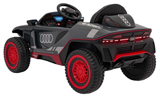 Audi RSQ E-TRON vehicul Gri