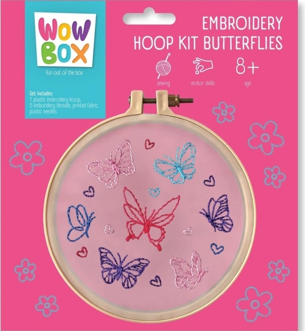 Set de brodare cu motiv Fluturi