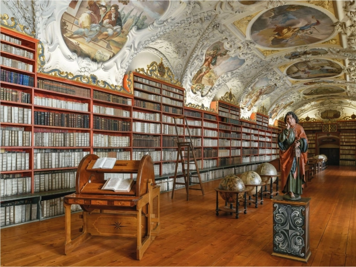 Motiv grandios al bibliotecii istorice