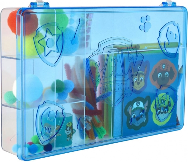 Geantă din plastic rezistentă cu compartimente clare