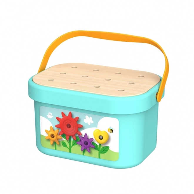 Set creativ cu piese montessori de la Tooky Toy