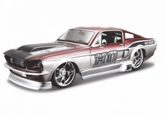 model auto Ford Mustang GT 1967