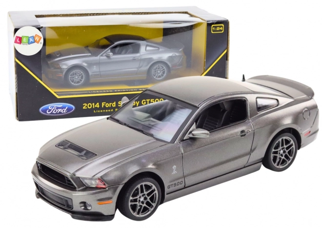 mașină Ford Shelby GT500 la scară 1:24 cu motor argintiu