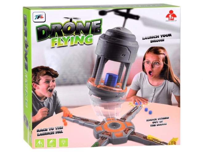 Dron z joc de îndemânare cu stație aeriană
