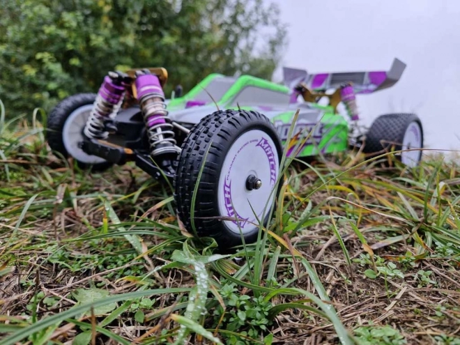 Mașină cu telecomandă WLtoys pentru off-road