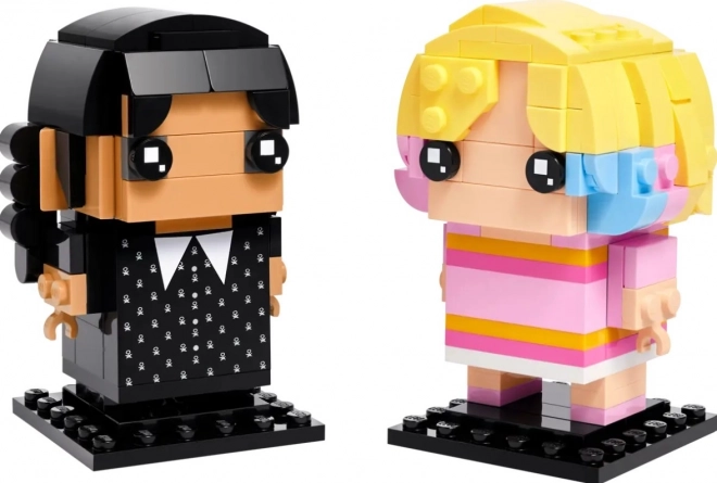 Construcție BrickHeadz Wednesday și Enid
