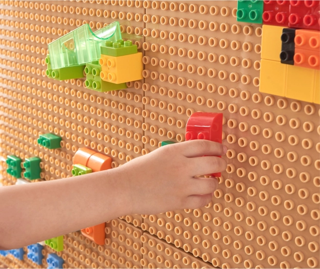 Set de construcție MASTERKIDZ STEM cu 563 piese și 4 atașamente pentru panou