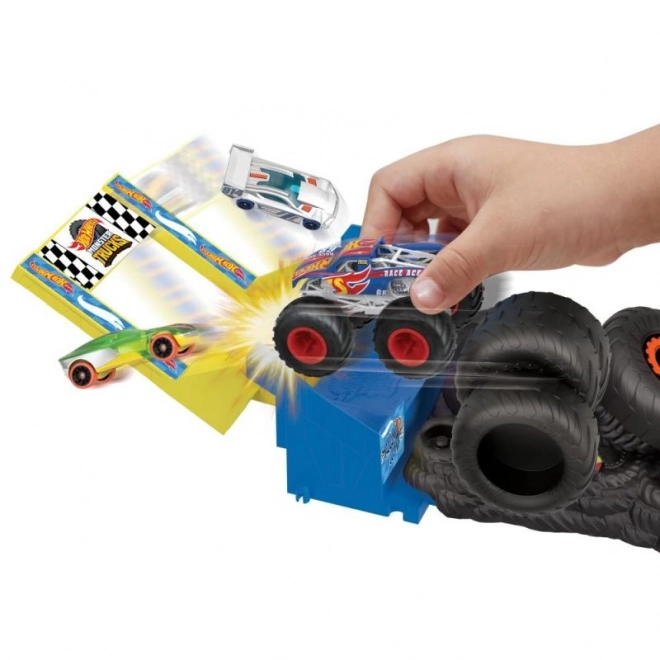 Set de joc provocarea cursei Hot Wheels Monster Trucks Arena – HW Rechinul Tigru