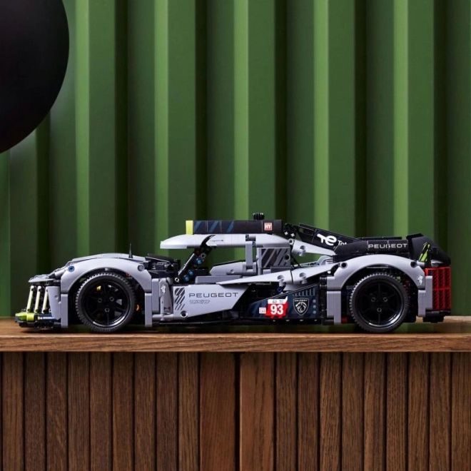 Hipersportivă LEGO Technic Peugeot 9X8 Le Mans