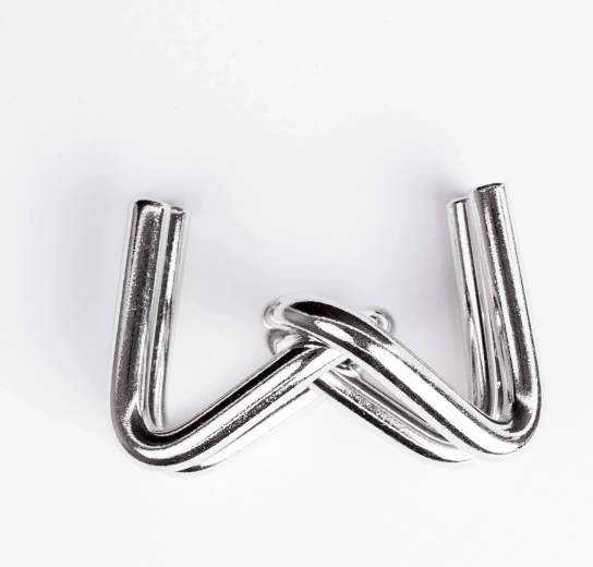 Metal lustruit pentru rezolvare confortabilă