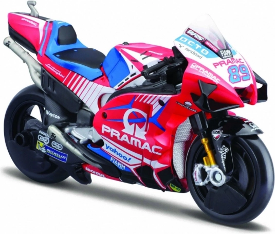 Replică metalică la scara 1:18