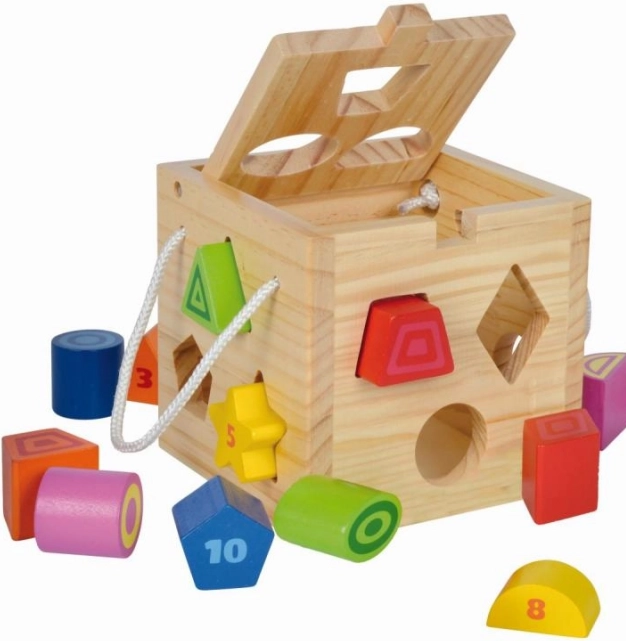 Cub din lemn – sortator de forme, 12 piese