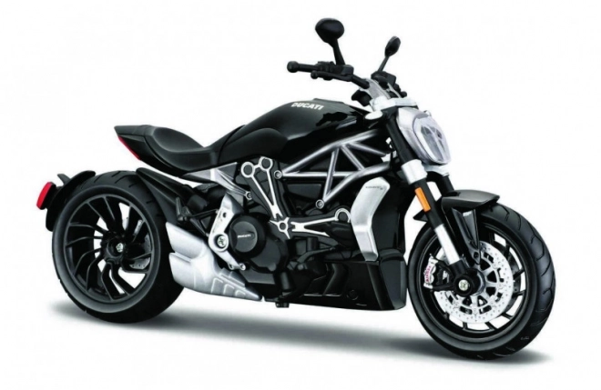 Motocicletă metalică Ducati X Diavel S la scară 1/12