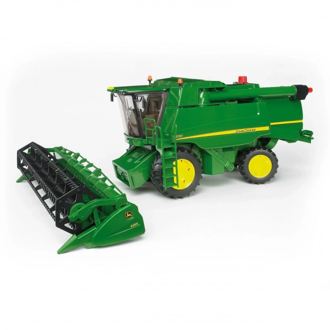 Kombajn Bruder John Deere T670i