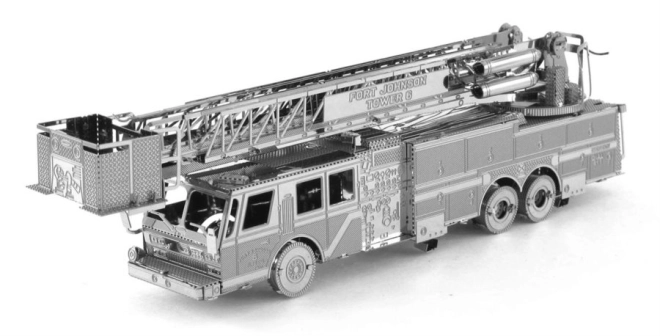Model metalic detaliat