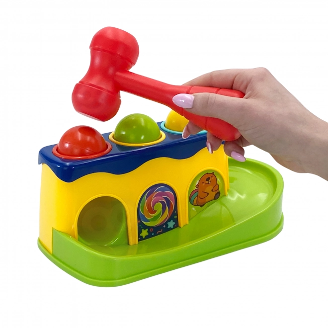Culorata lovitură cu ciocan Montessori de la Woopie