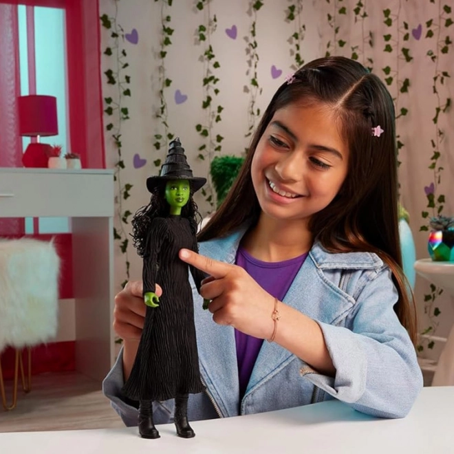 Mattel păpușa cântăreață Elphaba din filmul Wicked - Sfidează Gravitația