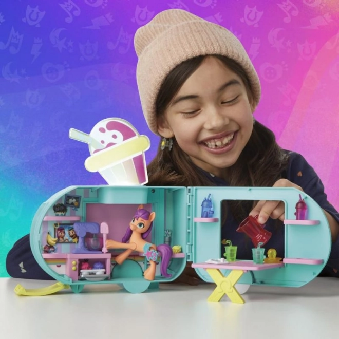 My little pony Sunny și camionul de smoothie-uri