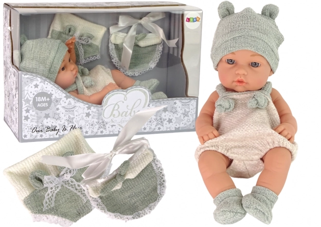 Lăbușa dulce cu pulover și căciuliță verde 30 cm