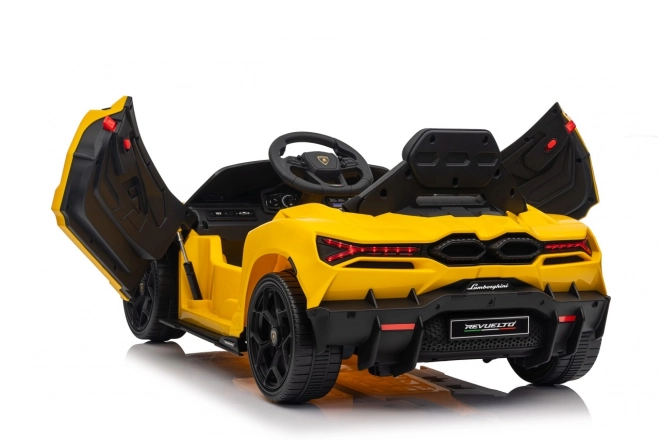 Auto Lamborghini Revuelto Galben
