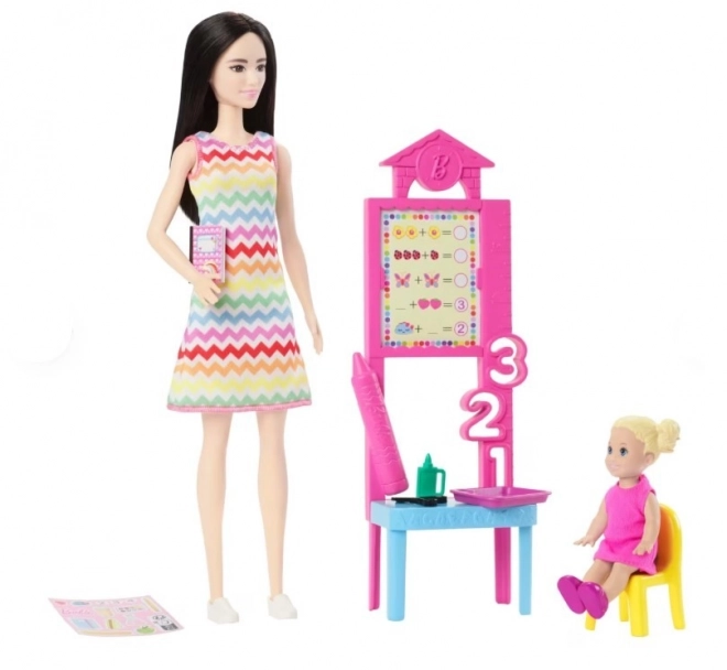 Păpușa Barbie învățătoare