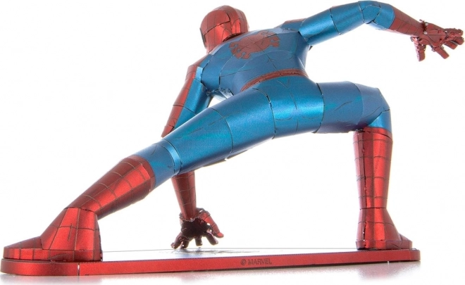 Puzzle 3D metalic Avengers cu Spider-Man